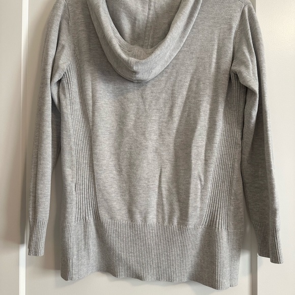 Athleta Women’s Gray Hoodie - Picture 4 of 4